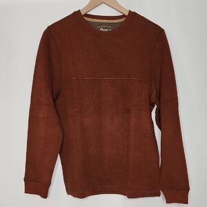 G.H. Bass & Co. Men's Crewneck Sweater in Rust